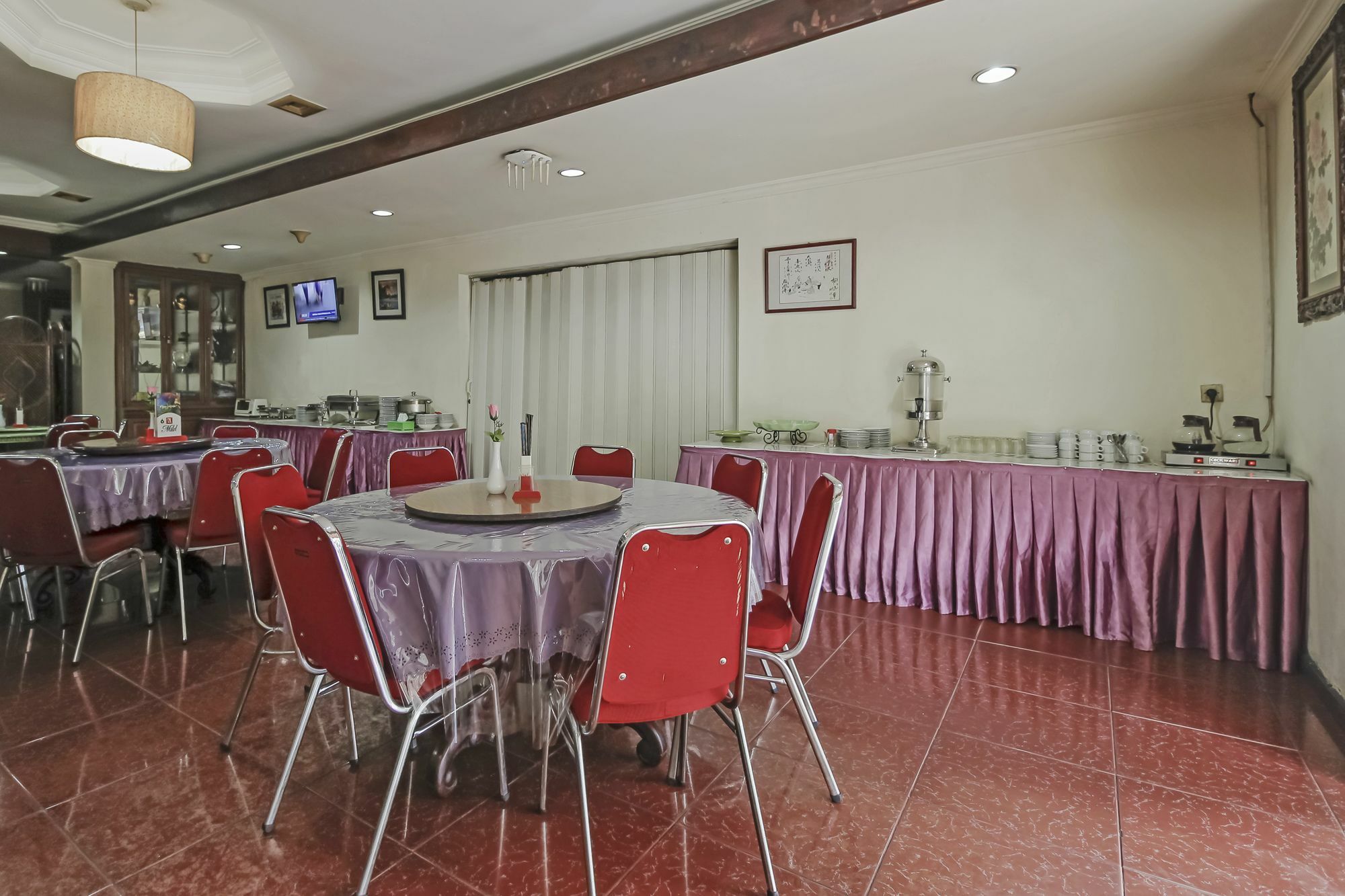 Oyo 108 Hotel Surya จาการ์ตา ภายนอก รูปภาพ